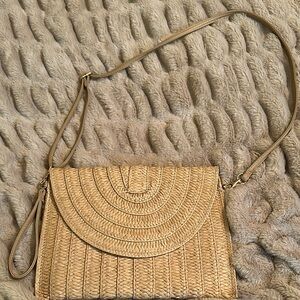 Chic Tan Woven Crossbody Bag
